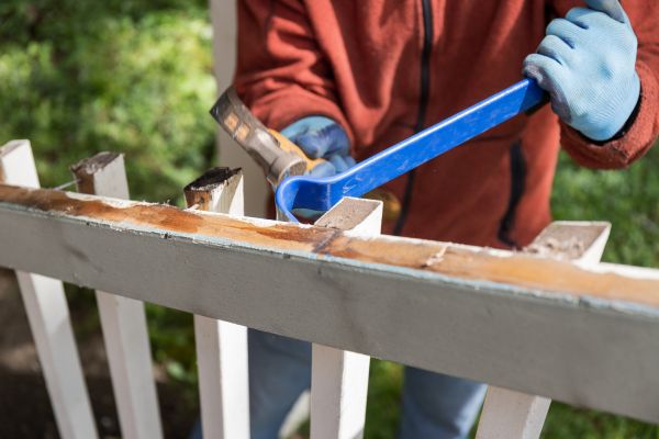 Cost of Deck Railing Replacement in Windsor