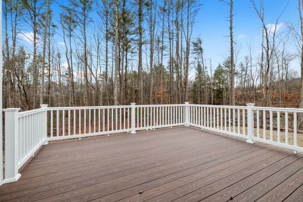 Cost of Deck Rail Repair in Windsor