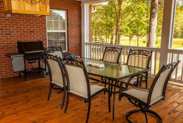 Cost of Residential Deck Installation in Windsor