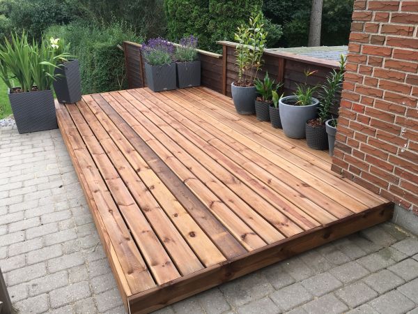 Cost of Platform Deck Installation in Windsor